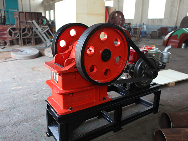 JC深腔顎式破碎機(jī)