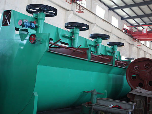 選礦設(shè)備:超細磨粉機技術(shù)優(yōu)勢以及日常的維修保養(yǎng)