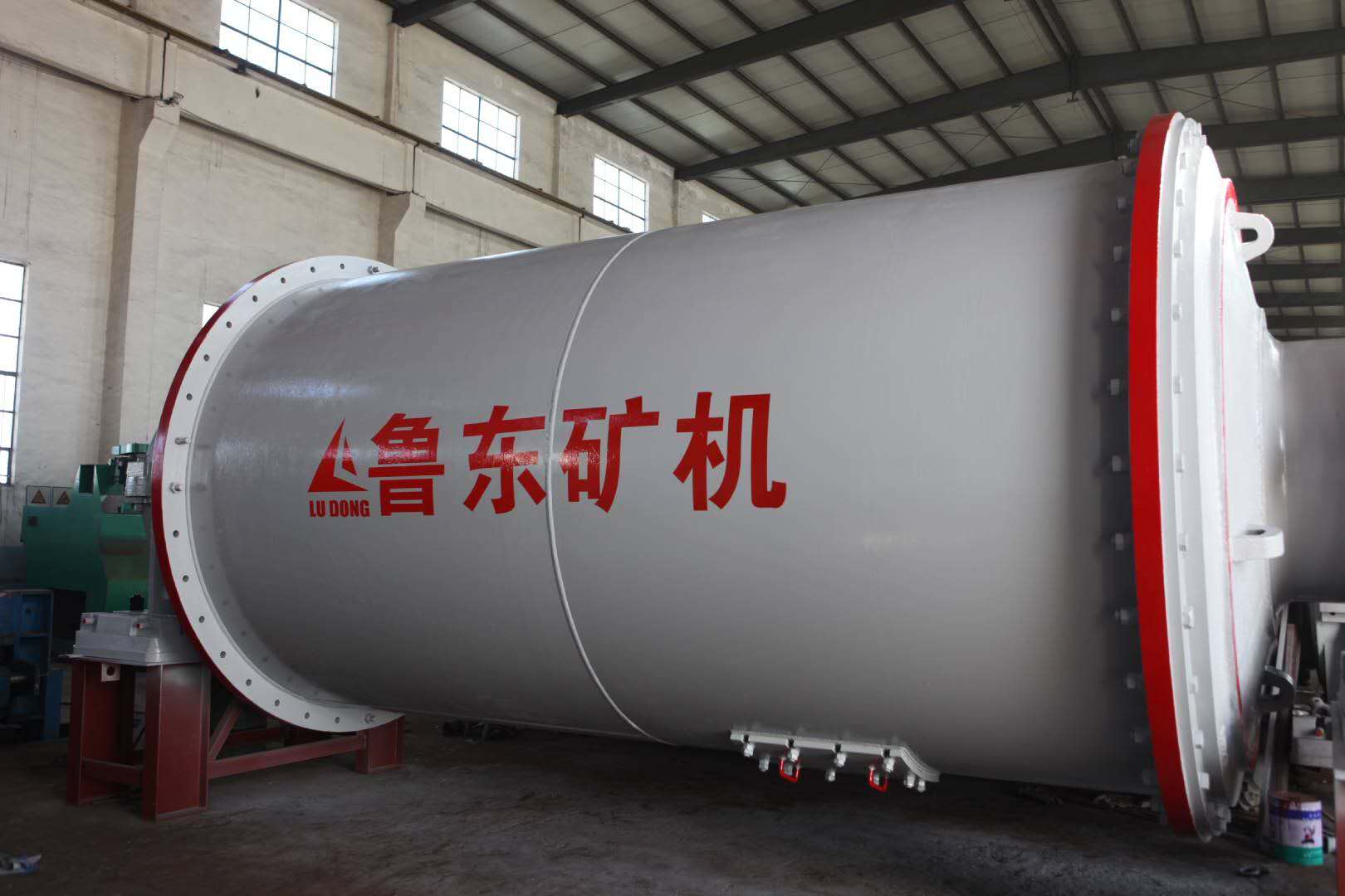 球磨機(jī)生產(chǎn)廠家：球磨機(jī)試運(yùn)轉(zhuǎn)的注意事項(xiàng)