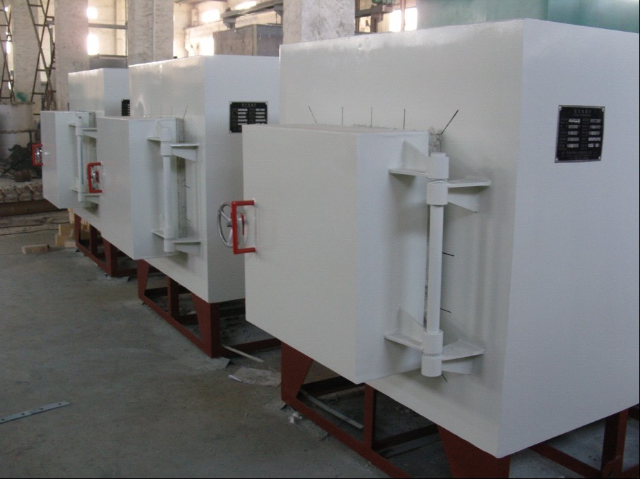 Box resistance furnace